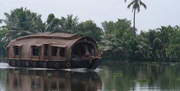 kumarakom Houseboat