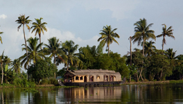 kerala houseboat